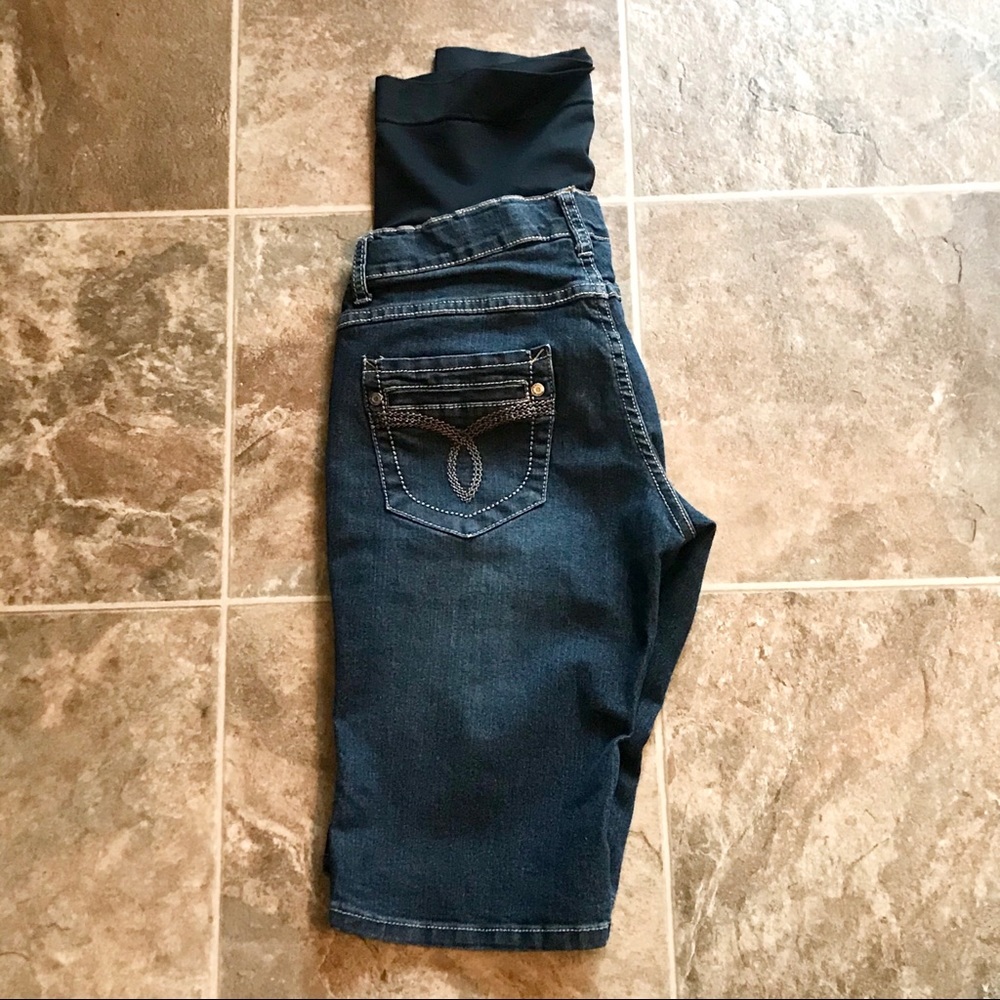Tala Denim Maternity Shorts - SM